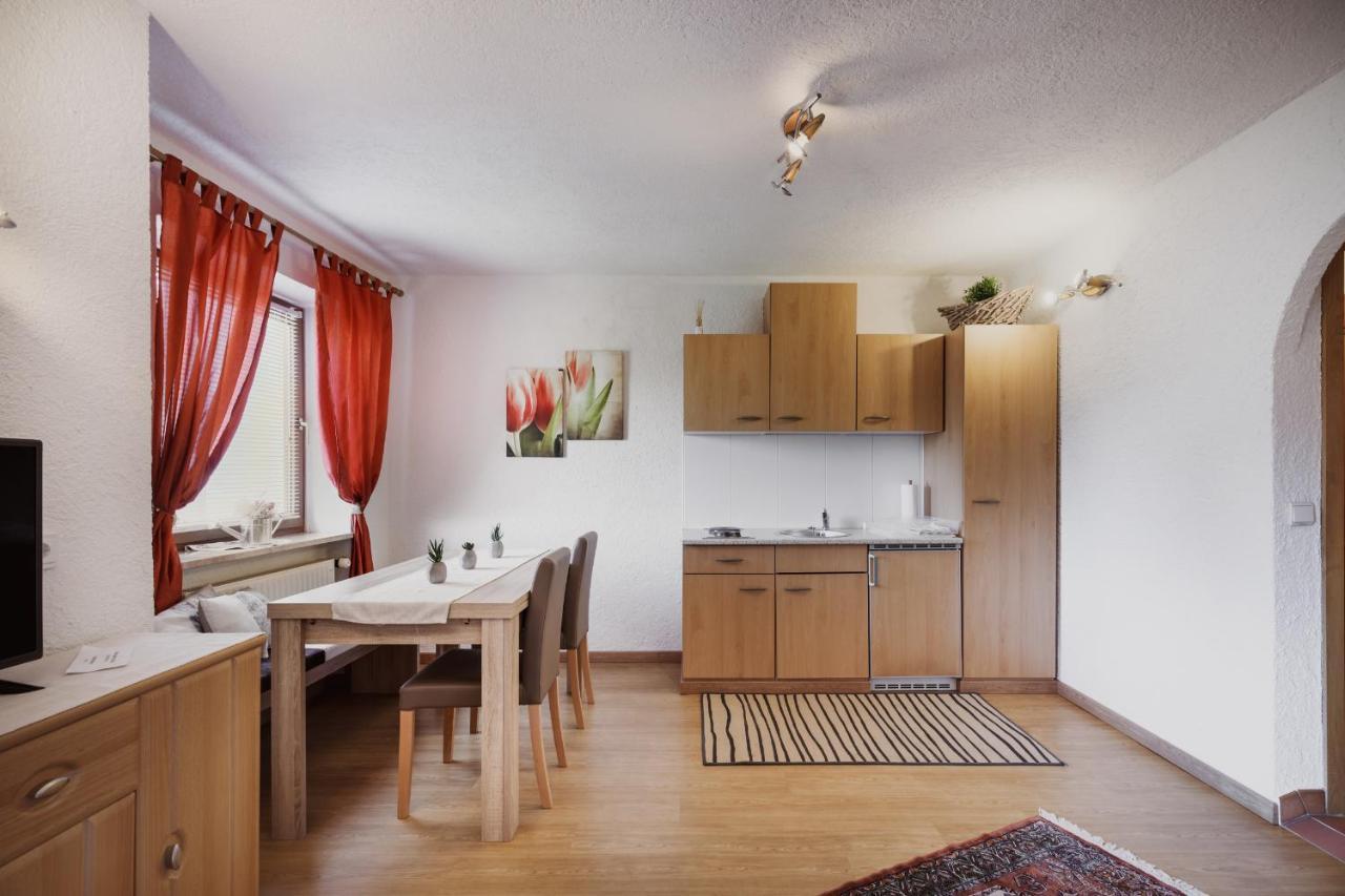 Appartments Bergluft マッレス・ヴェノスタ エクステリア 写真